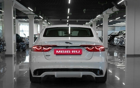 Jaguar XF II, 2021 год, 4 500 000 рублей, 6 фотография