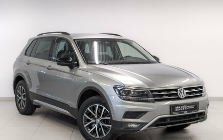 Volkswagen Tiguan II, 2018 год, 2 425 000 рублей, 3 фотография