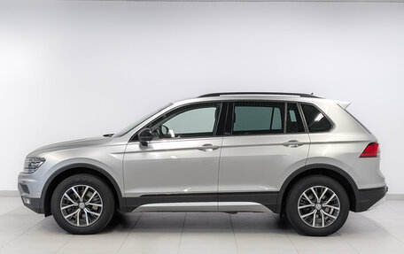 Volkswagen Tiguan II, 2018 год, 2 425 000 рублей, 8 фотография