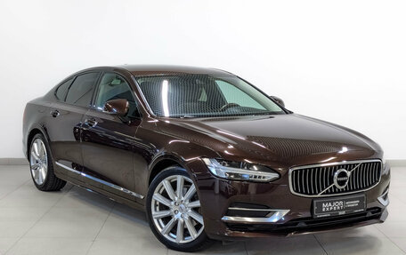 Volvo S90 II рестайлинг, 2019 год, 2 900 000 рублей, 3 фотография
