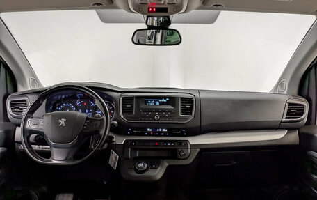 Peugeot Traveller I, 2019 год, 3 075 000 рублей, 15 фотография
