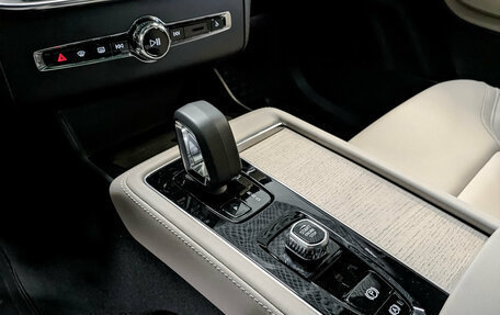 Volvo XC90 II рестайлинг, 2025 год, 8 199 000 рублей, 28 фотография
