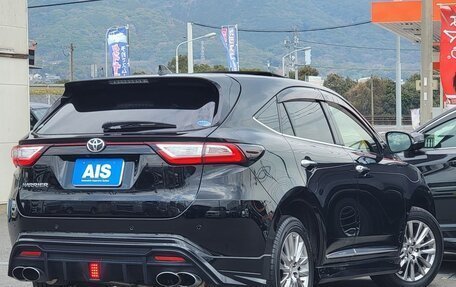 Toyota Harrier, 2019 год, 2 320 000 рублей, 3 фотография