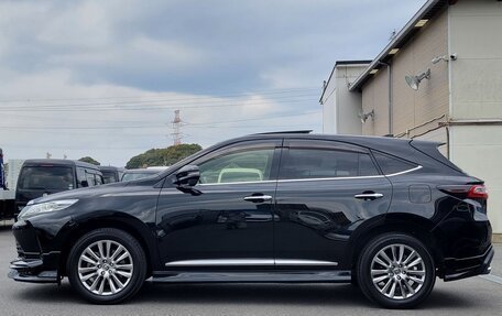 Toyota Harrier, 2019 год, 2 320 000 рублей, 6 фотография