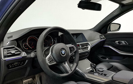 BMW 3 серия, 2019 год, 3 290 000 рублей, 15 фотография