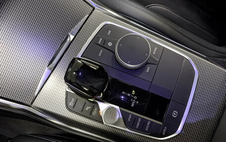 BMW 3 серия, 2019 год, 3 290 000 рублей, 21 фотография