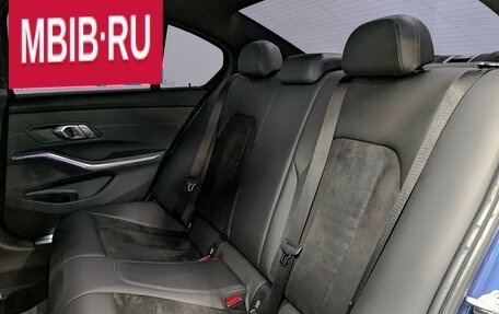 BMW 3 серия, 2019 год, 3 290 000 рублей, 18 фотография