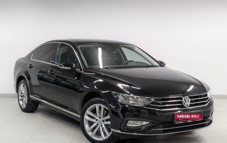 Volkswagen Passat B8 рестайлинг, 2020 год, 2 945 000 рублей, 3 фотография