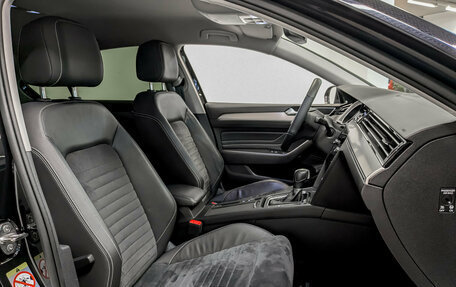 Volkswagen Passat B8 рестайлинг, 2020 год, 2 945 000 рублей, 24 фотография
