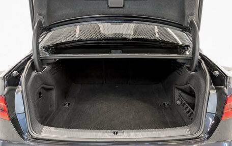 Audi A4, 2017 год, 2 550 000 рублей, 10 фотография
