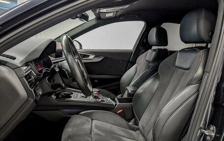 Audi A4, 2017 год, 2 550 000 рублей, 20 фотография