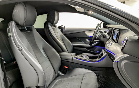 Mercedes-Benz E-Класс, 2020 год, 4 550 000 рублей, 24 фотография