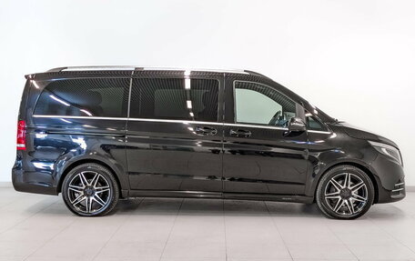 Mercedes-Benz V-Класс, 2021 год, 5 900 000 рублей, 4 фотография