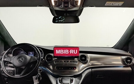 Mercedes-Benz V-Класс, 2021 год, 5 900 000 рублей, 14 фотография