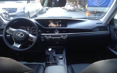 Lexus ES VII, 2015 год, 1 900 000 рублей, 3 фотография