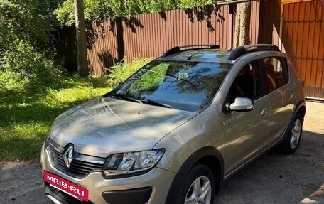 Renault Sandero II рестайлинг, 2016 год, 950 000 рублей, 11 фотография