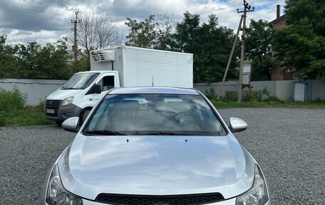 Chevrolet Cruze II, 2009 год, 480 000 рублей, 2 фотография