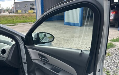 Chevrolet Cruze II, 2009 год, 480 000 рублей, 16 фотография