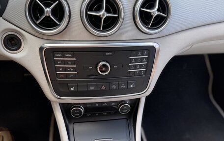Mercedes-Benz GLA, 2016 год, 1 690 000 рублей, 16 фотография
