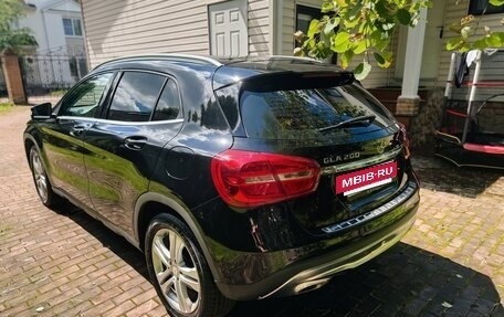 Mercedes-Benz GLA, 2016 год, 1 690 000 рублей, 7 фотография