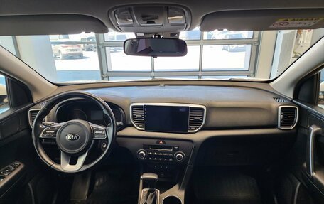 KIA Sportage IV рестайлинг, 2021 год, 2 490 000 рублей, 11 фотография