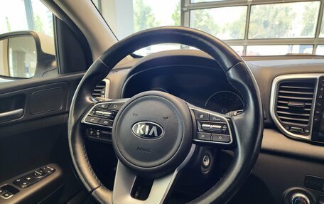 KIA Sportage IV рестайлинг, 2021 год, 2 490 000 рублей, 12 фотография