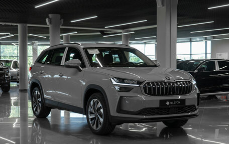 Skoda Kodiaq, 2025 год, 6 100 000 рублей, 2 фотография