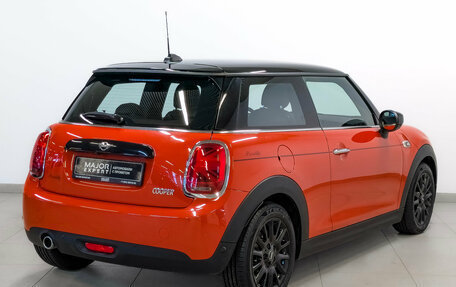 MINI Hatch, 2021 год, 2 640 000 рублей, 5 фотография
