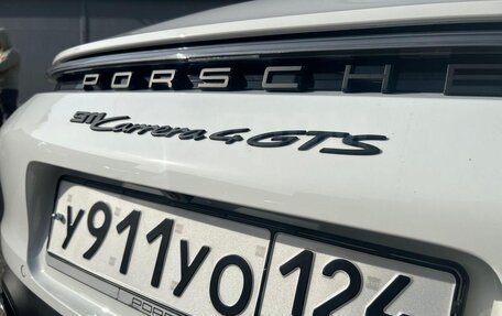 Porsche 911, 2022 год, 18 700 000 рублей, 20 фотография