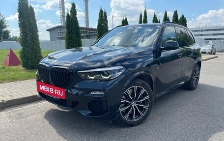 BMW X5, 2019 год, 5 869 000 рублей, 2 фотография
