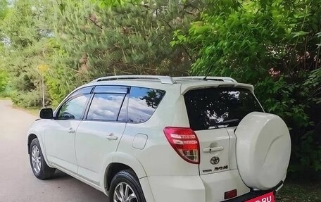 Toyota RAV4, 2010 год, 1 630 000 рублей, 4 фотография