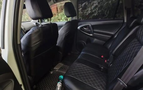 Toyota RAV4, 2010 год, 1 630 000 рублей, 12 фотография