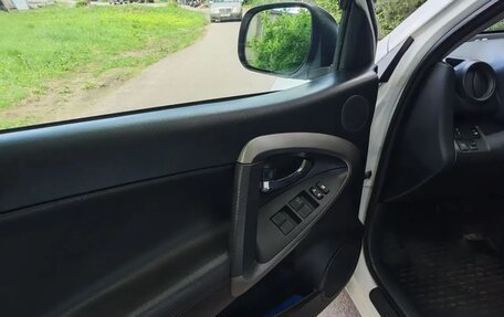 Toyota RAV4, 2010 год, 1 630 000 рублей, 11 фотография