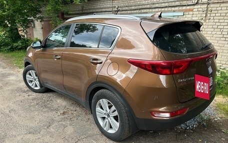 KIA Sportage IV рестайлинг, 2017 год, 2 000 000 рублей, 2 фотография