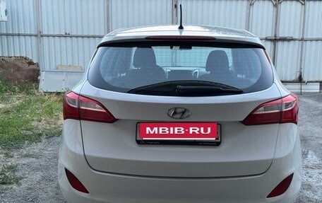 Hyundai i30 II рестайлинг, 2016 год, 860 000 рублей, 4 фотография