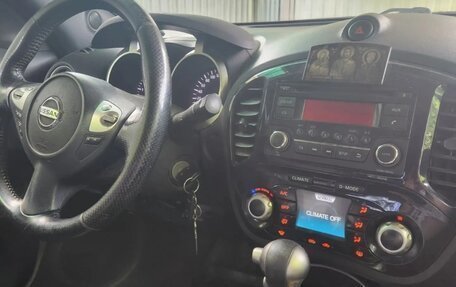 Nissan Juke II, 2011 год, 830 000 рублей, 4 фотография