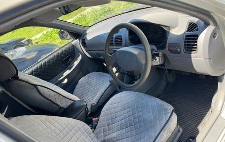 Hyundai Accent II, 2001 год, 310 000 рублей, 14 фотография