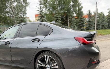 BMW 3 серия, 2019 год, 3 970 000 рублей, 4 фотография