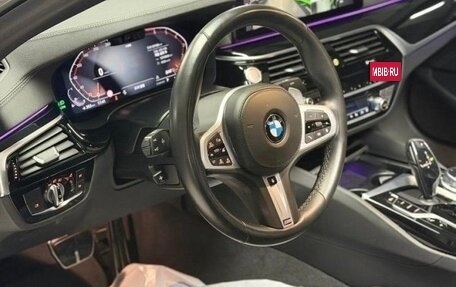 BMW 5 серия, 2022 год, 4 885 010 рублей, 5 фотография