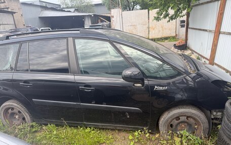 Citroen C4 Picasso II рестайлинг, 2010 год, 200 000 рублей, 3 фотография