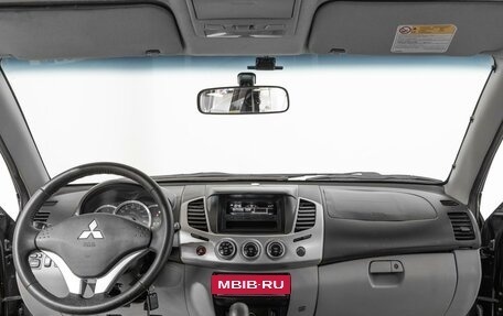 Mitsubishi L200 IV рестайлинг, 2011 год, 1 330 000 рублей, 7 фотография
