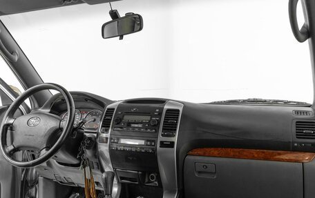 Toyota Land Cruiser Prado 120 рестайлинг, 2006 год, 1 599 000 рублей, 7 фотография