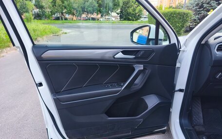 Volkswagen Tiguan II, 2022 год, 3 490 000 рублей, 8 фотография