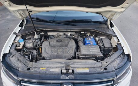 Volkswagen Tiguan II, 2022 год, 3 490 000 рублей, 9 фотография