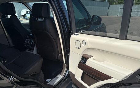 Land Rover Range Rover IV рестайлинг, 2015 год, 3 300 000 рублей, 13 фотография