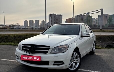 Mercedes-Benz C-Класс, 2011 год, 1 180 000 рублей, 9 фотография