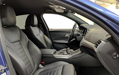 BMW 3 серия, 2021 год, 4 350 000 рублей, 24 фотография
