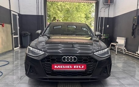 Audi A4, 2020 год, 2 750 000 рублей, 4 фотография