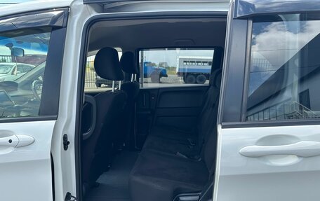 Honda Freed I, 2015 год, 1 449 999 рублей, 18 фотография