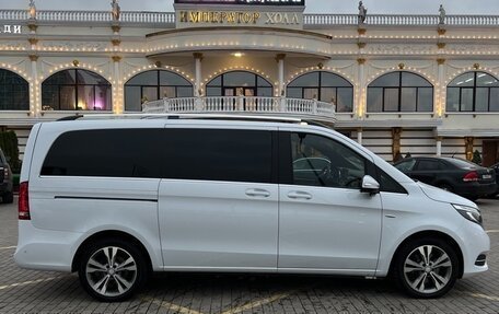 Mercedes-Benz V-Класс, 2015 год, 3 550 000 рублей, 2 фотография
